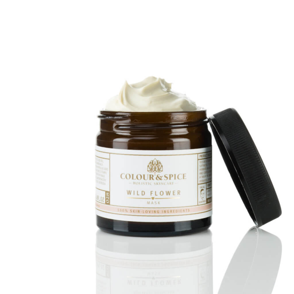 60 ml bruin potje met geopende zwarte deksel, Wild Flower Mask van Colour&Spice holistische huidverzorging. Natuurlijke nachtcreme

