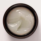 Detail van de glanzende textuur van de Goodnight Cleanser van Colour & Spice